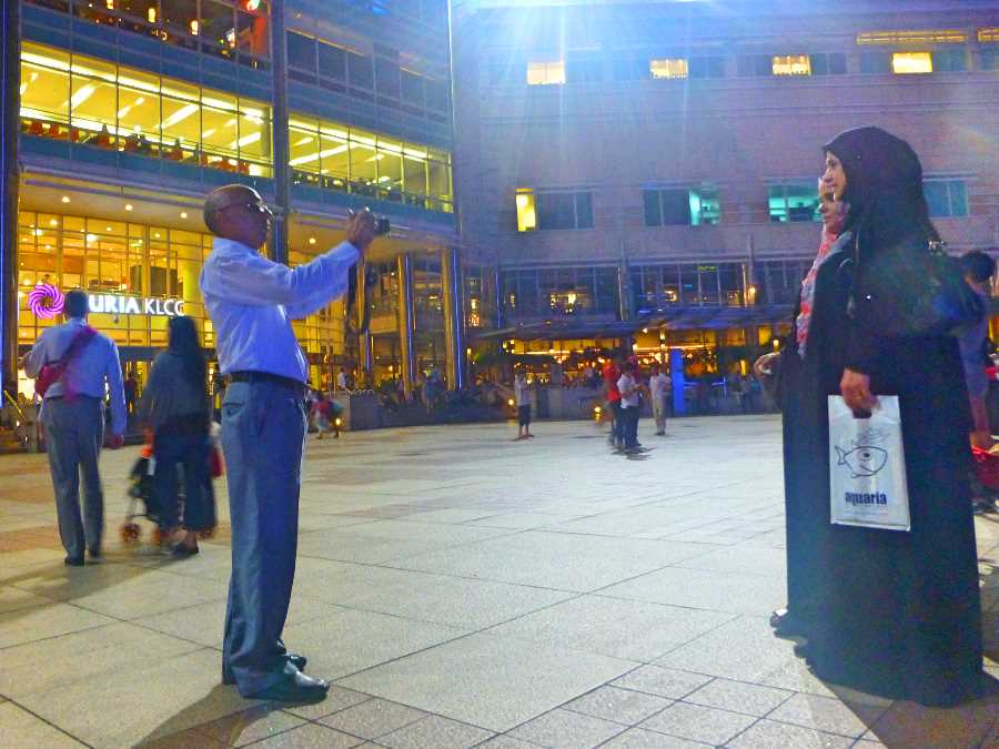 The Petronas Towers' structural system is a tube in tube design, invented by Fazlur Rahman Khan