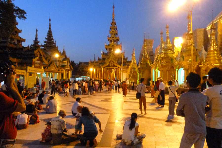 Rudyard Kipling described his 1889 visit to Shwedagon Pagoda in From Sea to Sea and Other Sketches, Letters of Travel
