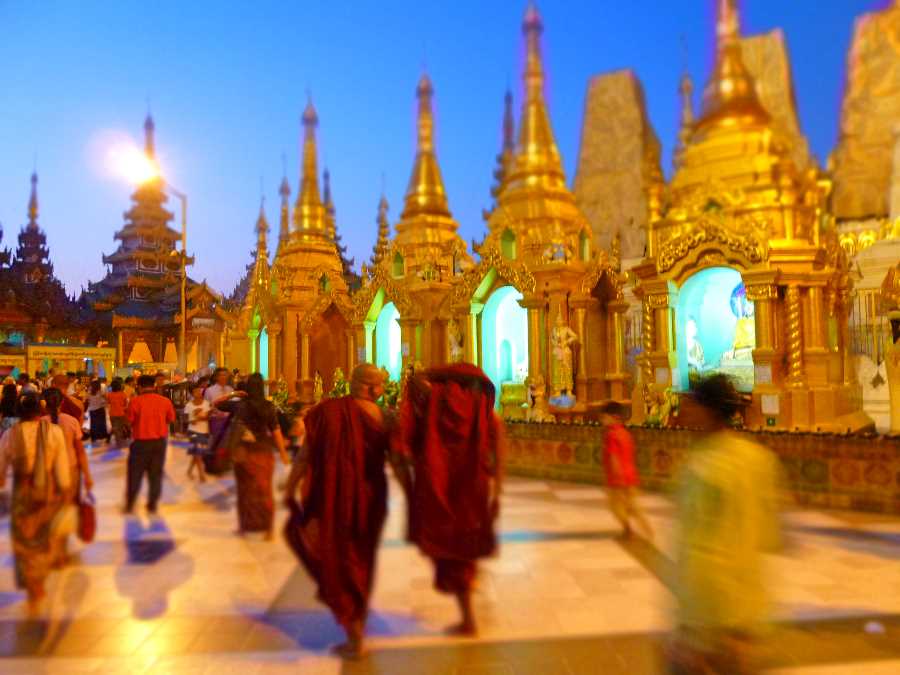 The top of the stupa is encrusted with thousands of gemstones and crowned with a 72 carat diamond
