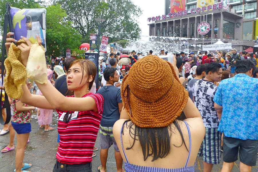 Songkran near Maya Mall