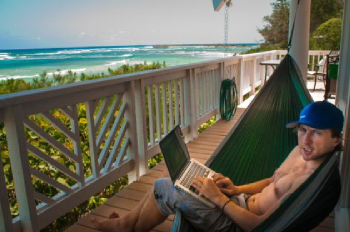 A classic blogger-in-a-hammock photo.