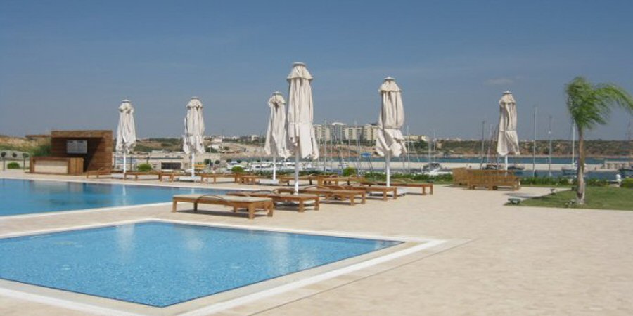 Altinkum hotel swimming pool