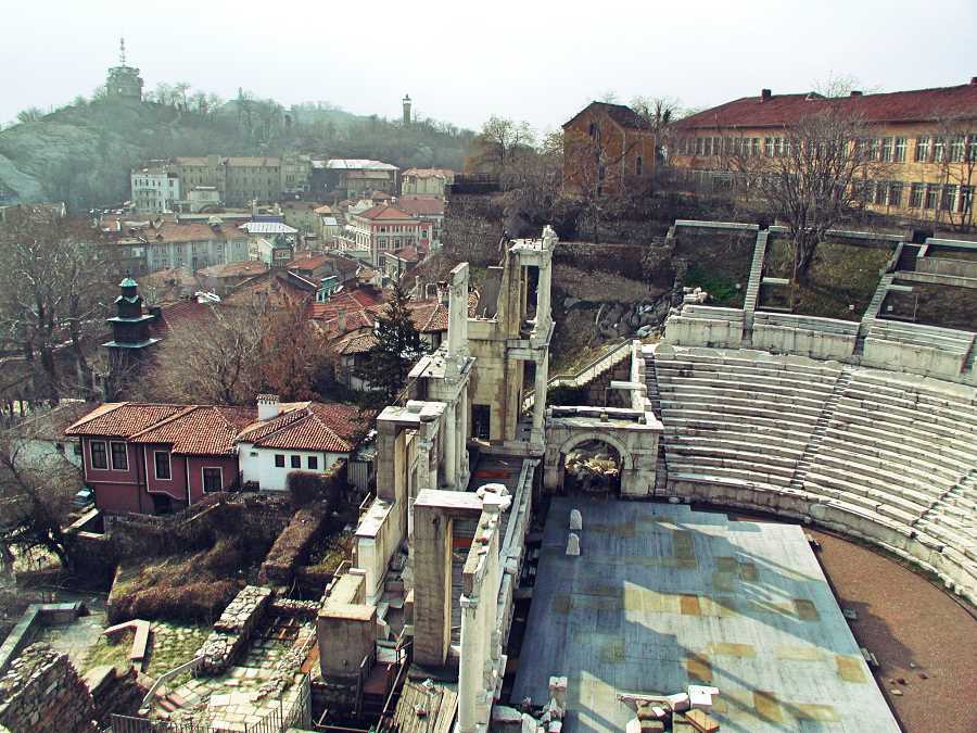A busy road runs under the Roman Theatre of Ancient Philippopolis, Plovdiv, Bulgaria