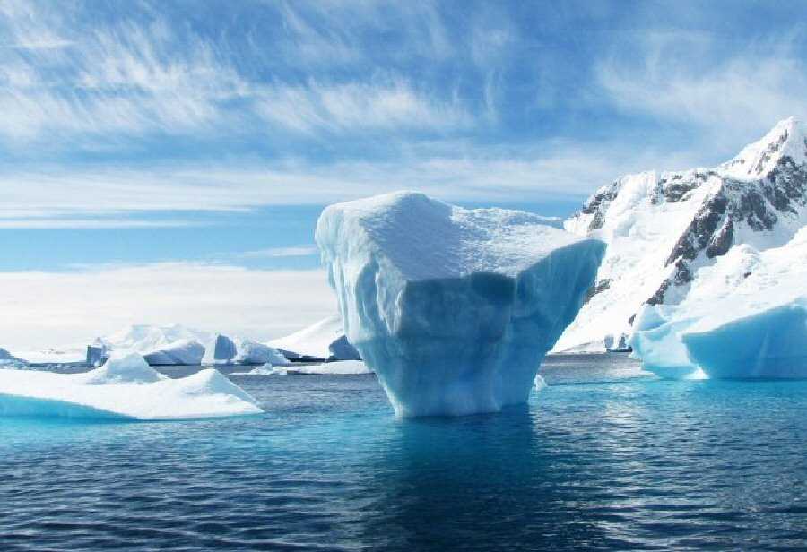 Lot's of people would like to travels to the Poles